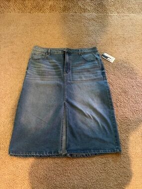 Time and Tru Indigo Denim Midi Skirt with Front Slit size XL